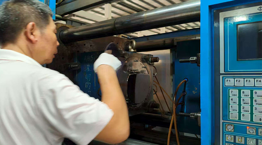 品質(zhì)鑄就信賴，服務(wù)成就卓越